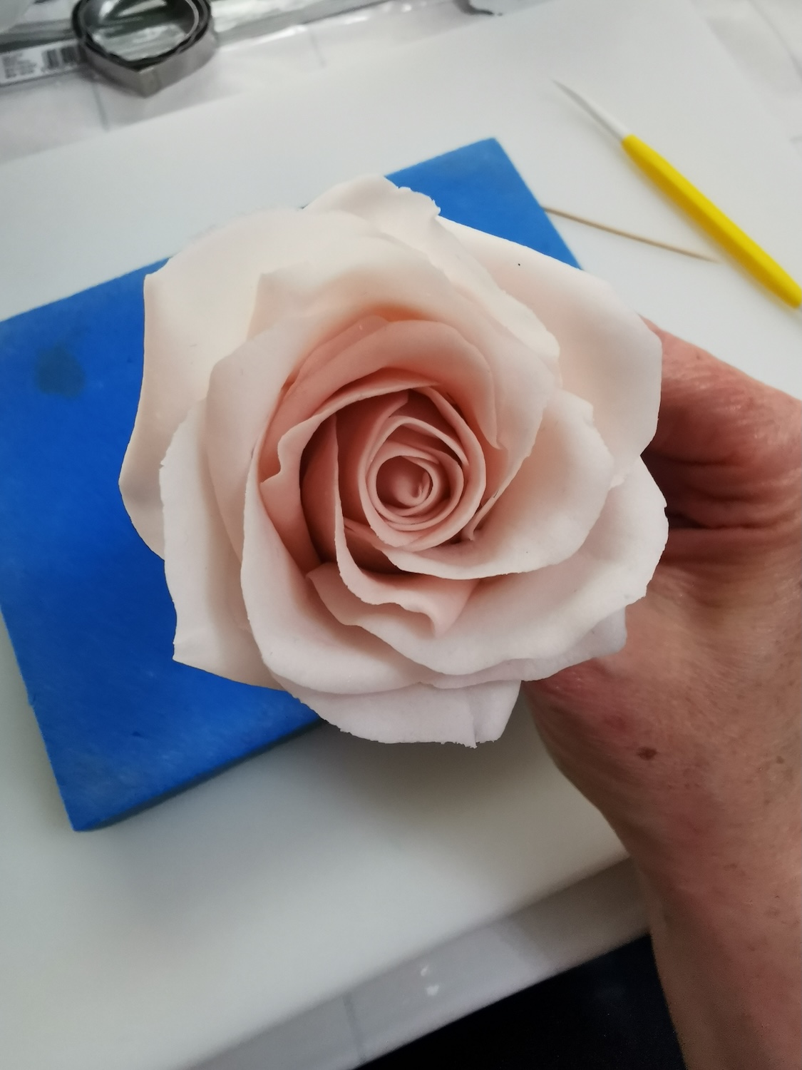 pink handmade fondant lg rose